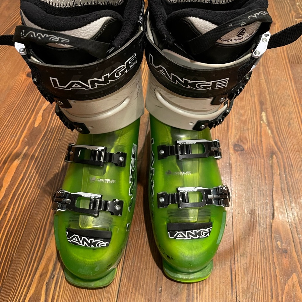 Lange RX 130 Ski Boots Size 28.5